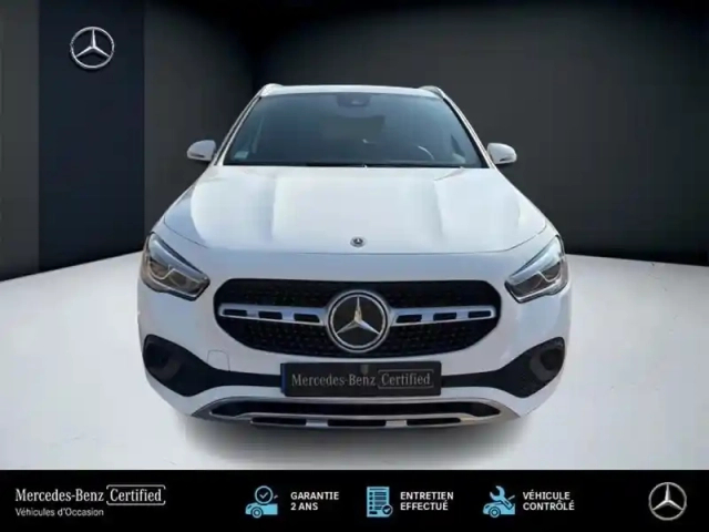 Mercedes Gla 200 d progressive line — photo 8