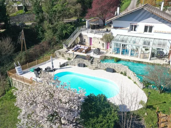 Maison 5 pièces 122 m²
