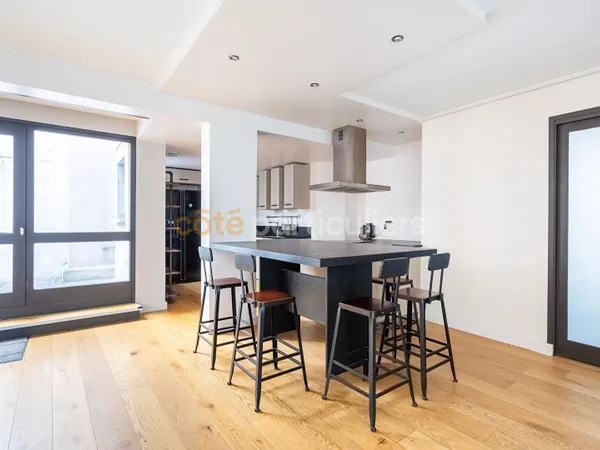 Appartement T4 centre ville avec parking privé