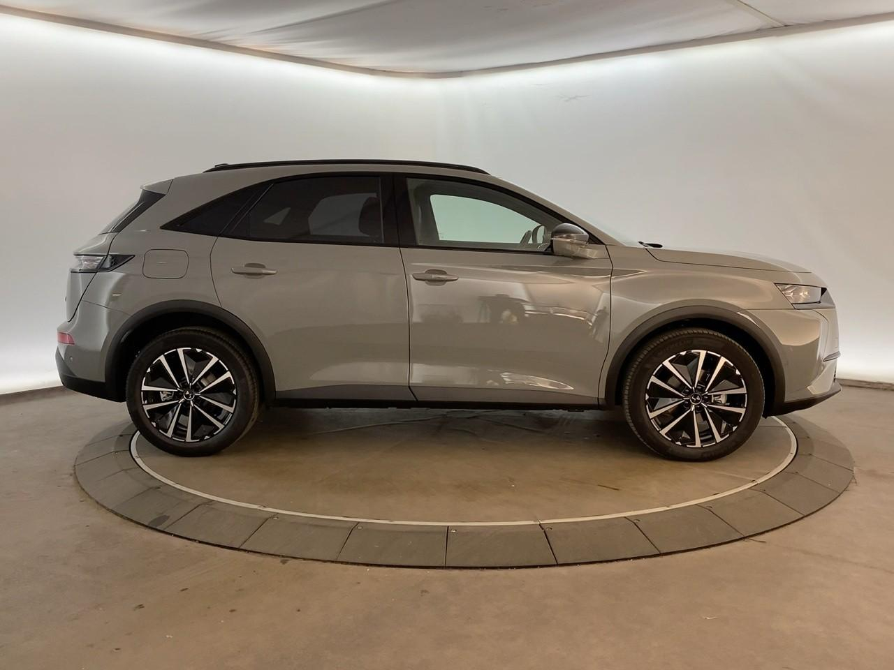 Ds Ds 7 crossback bluehdi 130 eat8 etoile — photo 4