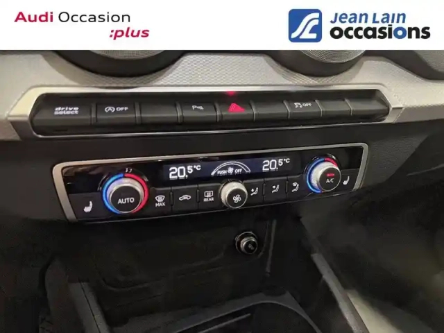Audi Q2 35 tfsi 150 s tronic 7 — photo 14