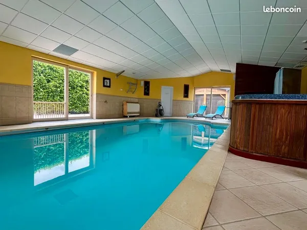 Maison plus gîte plus bâtiment spa