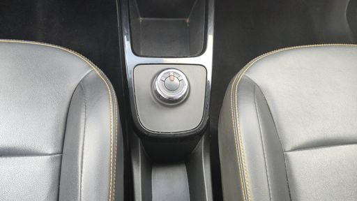 Dacia Spring EV 45 27 kWh - Confort Plus – 2022 – 77682 km – Électrique – Boîte Automatique — photo 8