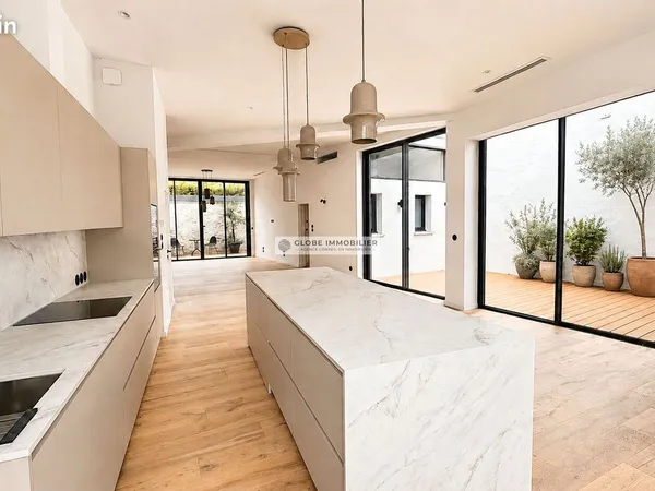 Loft 4 pièces 152 m²