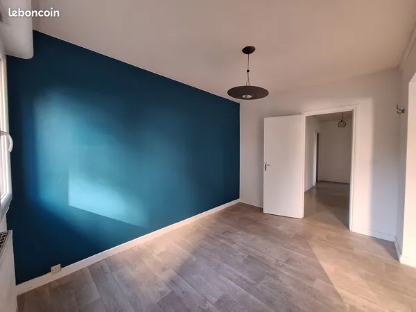 T4 - 94m² - résidence Galaxie - Fontgieve / Berthelot - stationnement