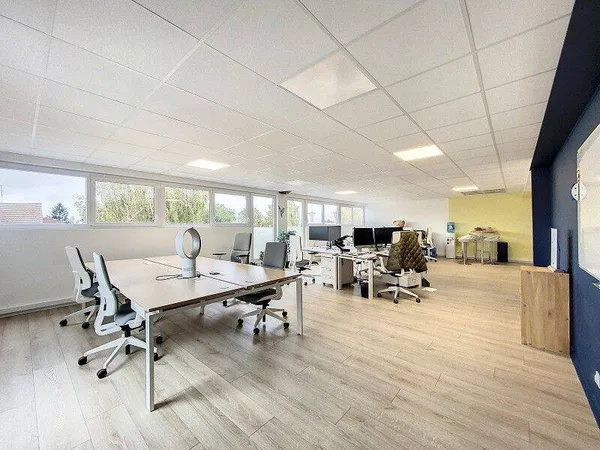 Bureaux 201 m²