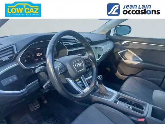 Audi Q3 45 tfsie 245 ch s tronic 6 — photo 10