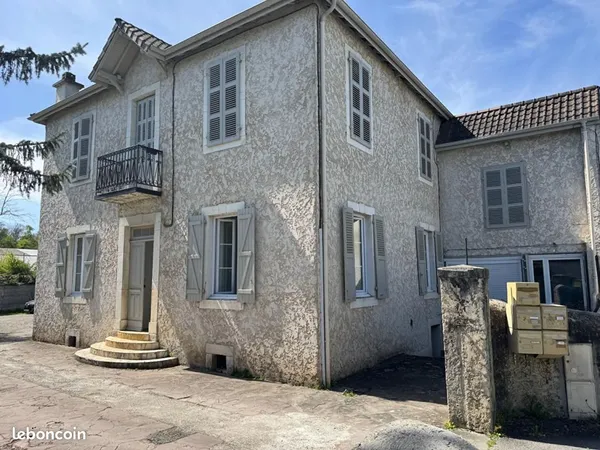Immeuble de rapport 217 m²