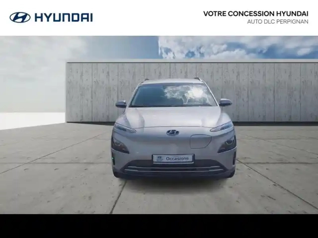 Hyundai Kona electric 64kwh - 204ch intuitive — photo 8