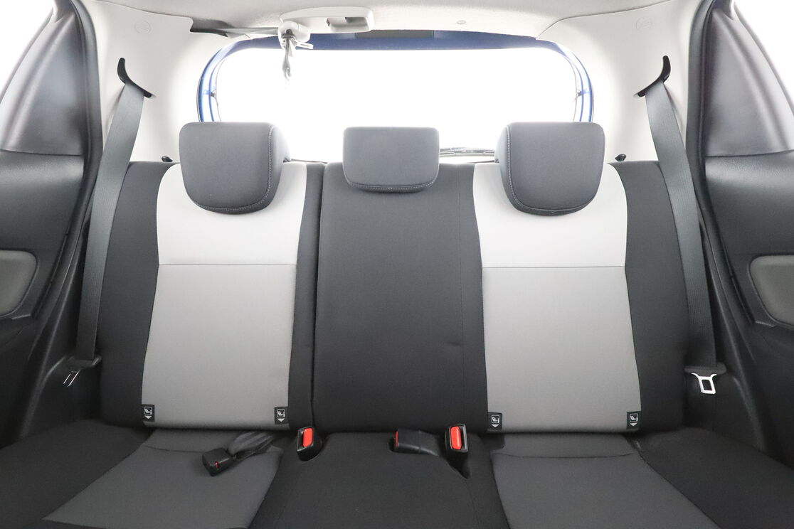 Toyota Yaris 1.5 Hybrid France — photo 14