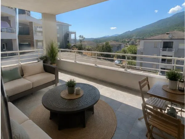 F3 récent avec grande terrasse
