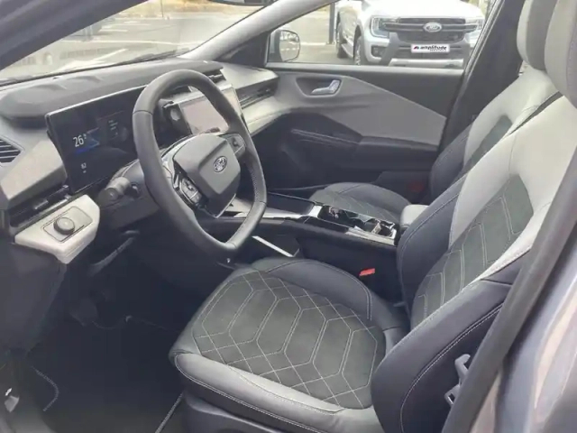 Ford Puma gen-e 168ch standard range 46 kwh premium — photo 12