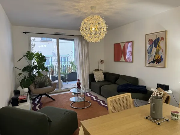 Loue chambre en colocation dans appartement - 70 m² - Lyon 4ème Croix-Rousse