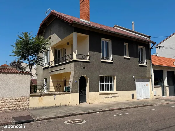 Maison de ville 4 pièces 137 m²