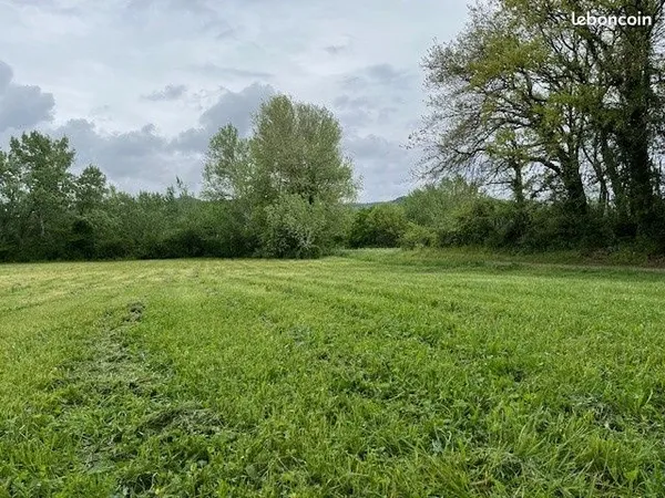 Terrain 650 m² Bollène