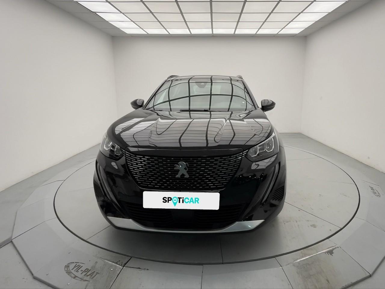 Peugeot 2008 puretech 130 s&s eat8 allure pack — photo 8