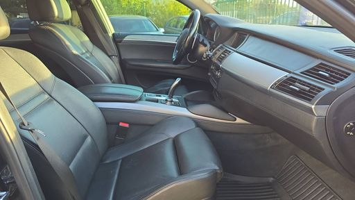 BMW X6 M xDrive 4.4 V8 555 BVA - M – 2010 – 161839 km – Essence – Boîte Automatique — photo 10