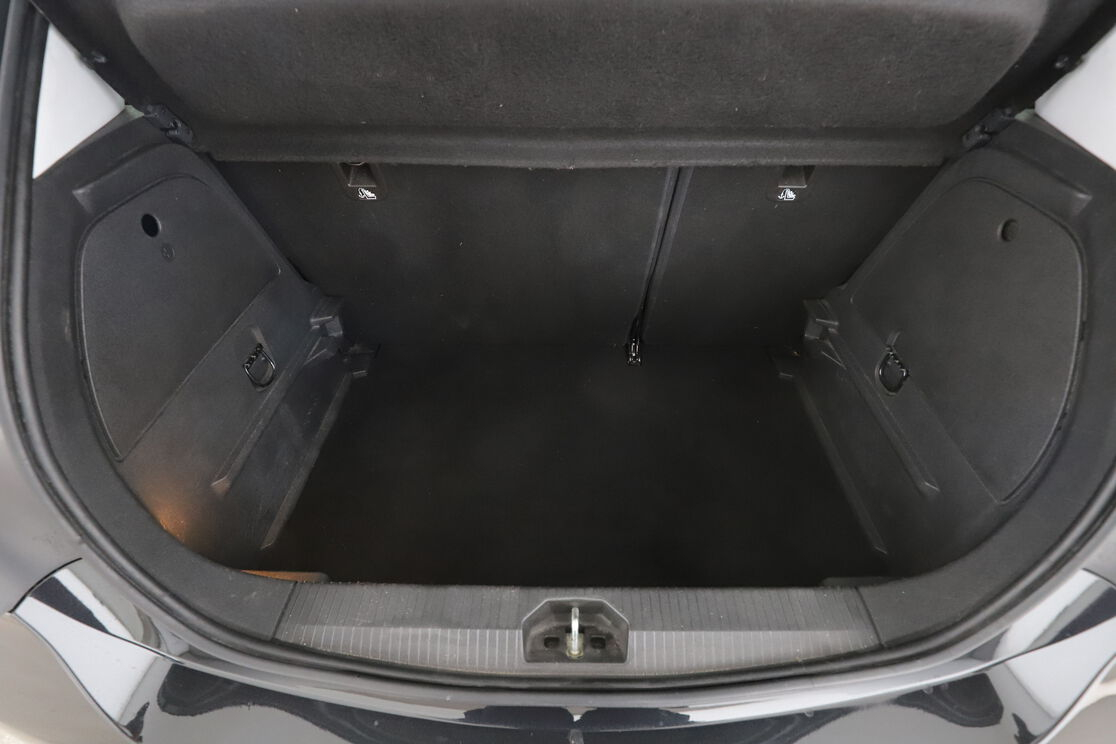 Opel Corsa 1.4 Graphite — photo 16