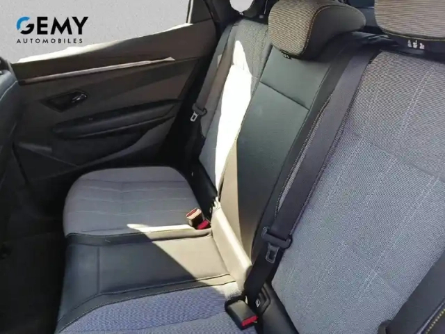 Renault Megane e-tech ev60 220 ch optimum charge — photo 10