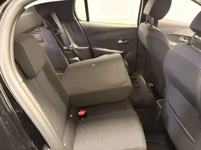 Peugeot 208 100 s&amp;s bvm6 — photo 30