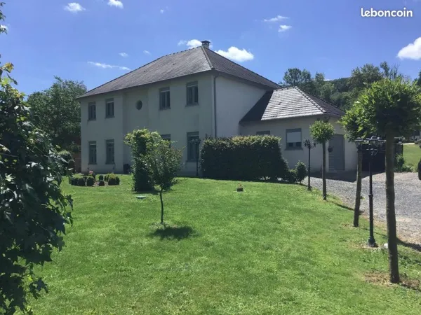 Maison 168 m² SAINTCERNIN DE LARCHE