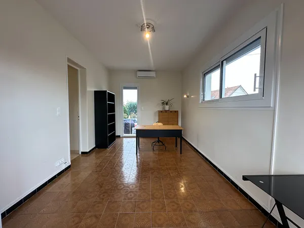 Bureaux 1 pièce 19 m²