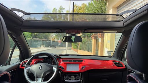 DS DS3 Cabriolet 1.2 PureTech 110 EAT6 - Ines De La Fressange – 2017 – 56442 km – Essence – Boîte Automatique — photo 20