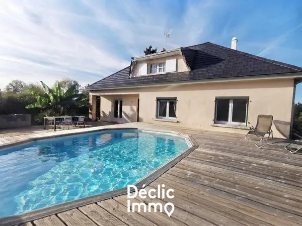 Maison individuelle 9 pièces 195 m²