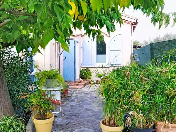À VENDRE DRAGUIGNAN | Appartement T2 39 m² avec terrasse et piscine