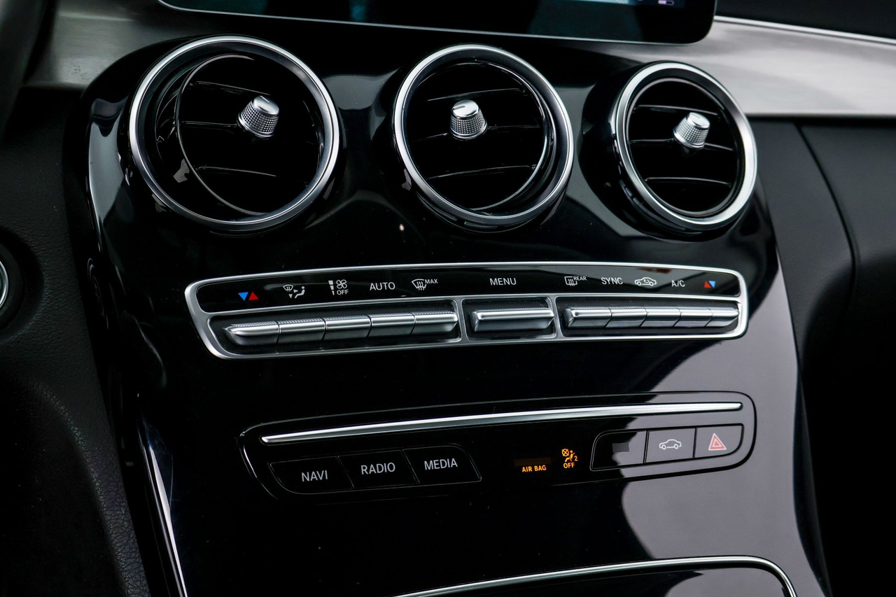 Mercedes Classe C — photo 23