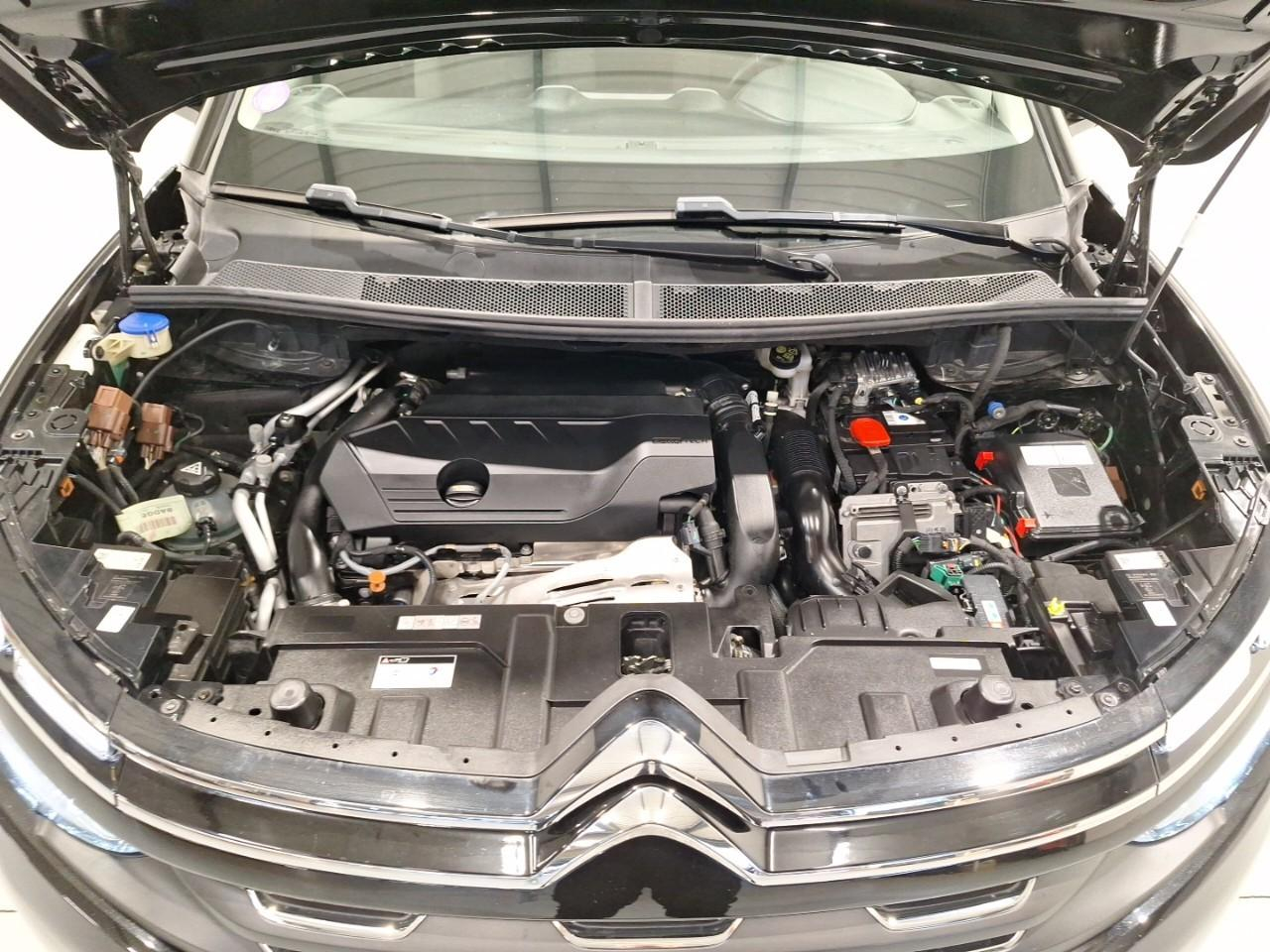 Citroën C5 Aircross hybride rechargeable 225 s&s e-eat8 c-series — photo 14