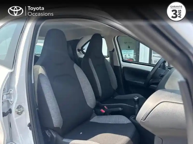 Toyota Aygo X 1.0 vvt-i 72ch dynamic — photo 6
