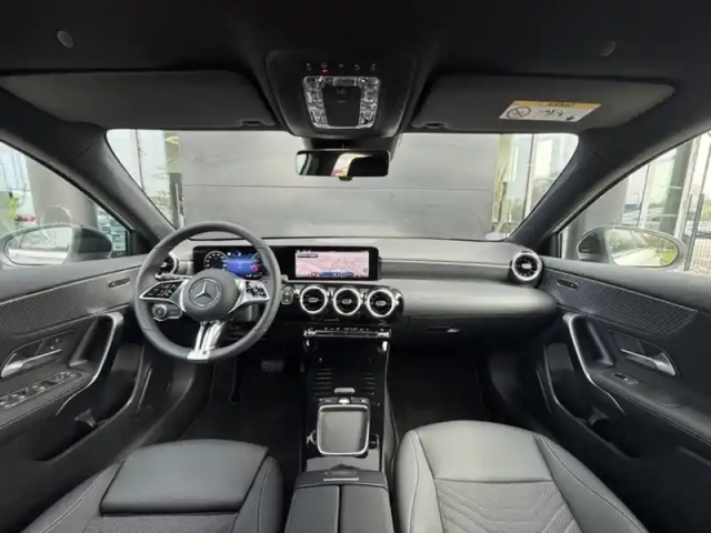 Mercedes Classe A 180 progressive line — photo 40