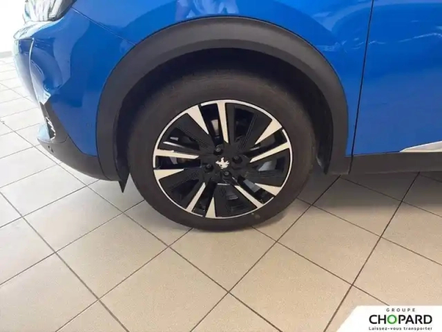 Peugeot 2008 moteur électrique 136 ch — photo 24