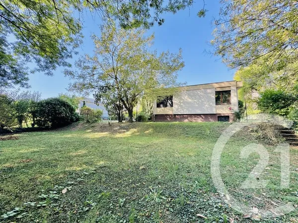 Maison 7 pièces 140 m²