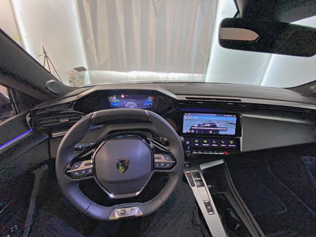 Peugeot 408 electrique 58 kwh 210 ch gt — photo 12