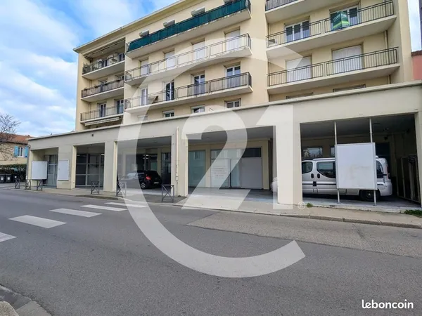 Boutique 293 m² VALENCE