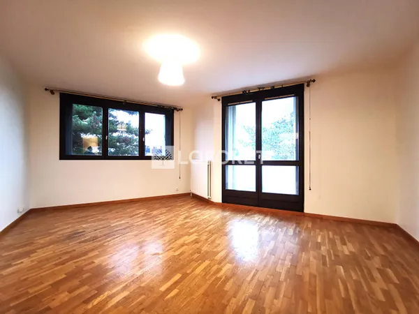 Appartement 4 pièces 82 m²