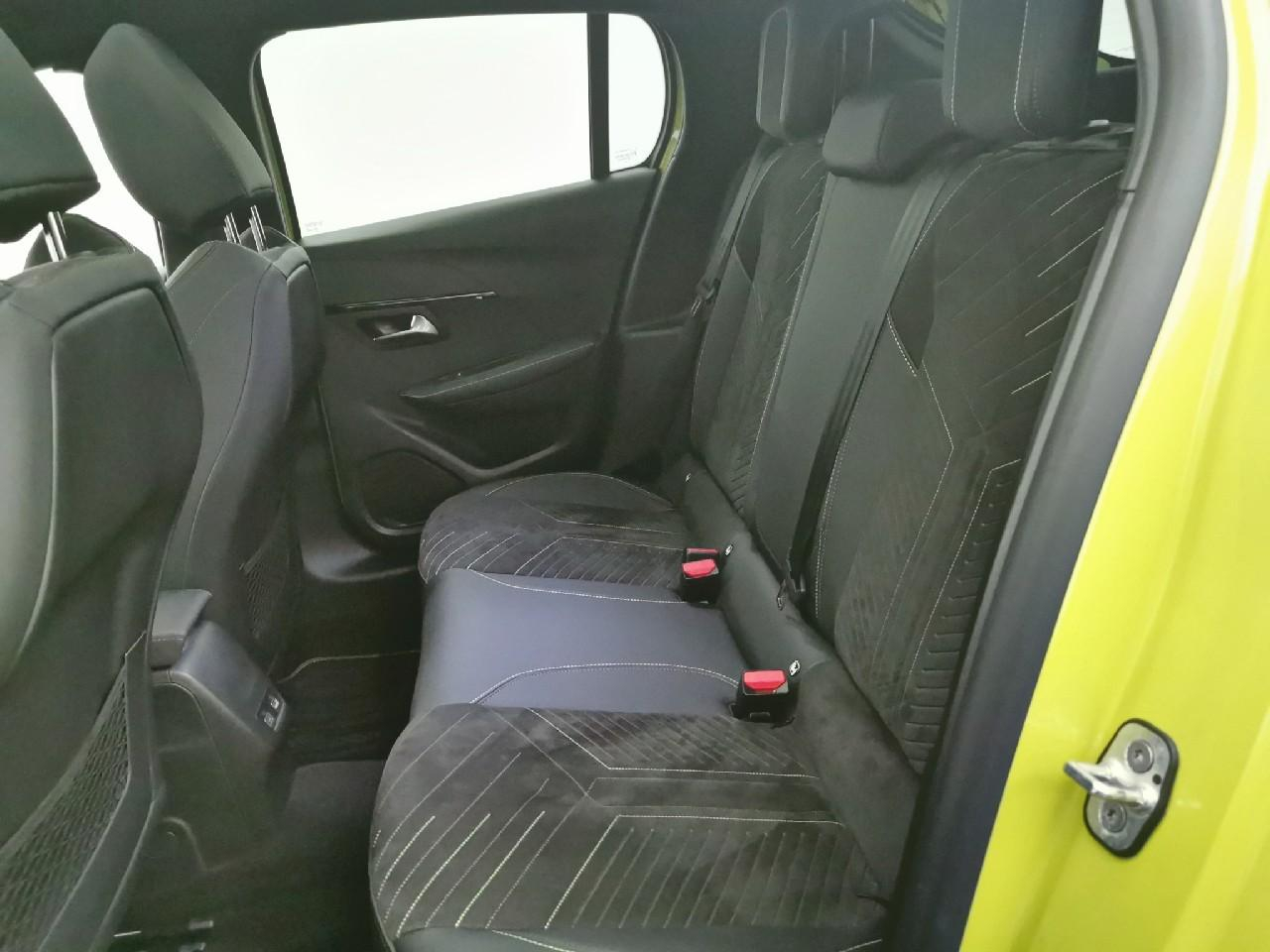 Peugeot 208 hybrid 136 e-dcs6 gt — photo 13