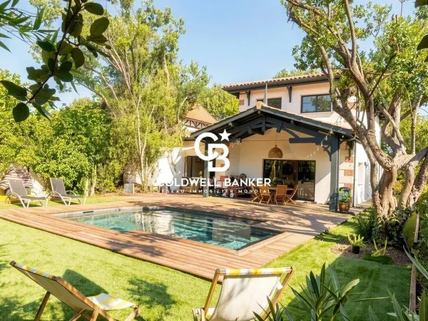 Maison 5 pièces 159 m²