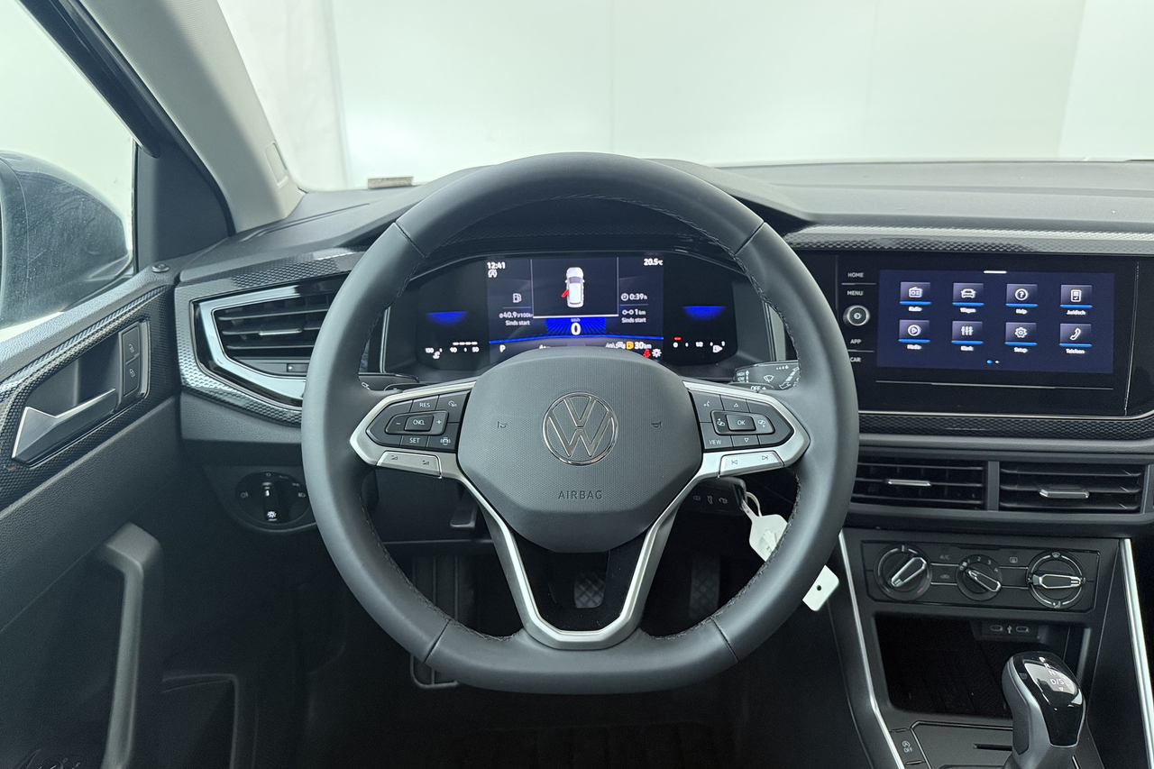Volkswagen TAIGO — photo 10