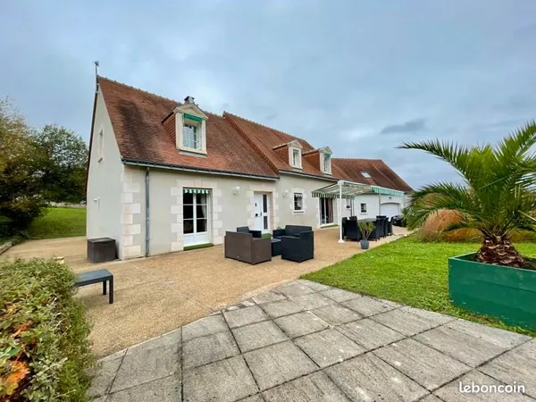 Longère 8 pièces 260 m²