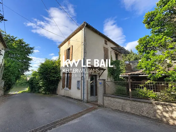 Maison au bord du Lot