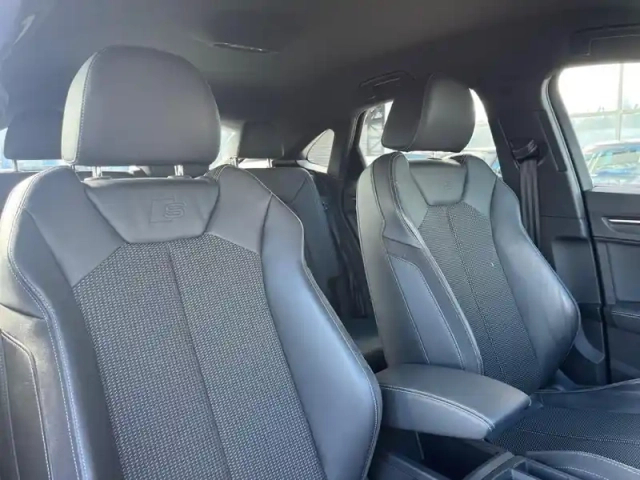 Audi Q3 sportback 35 tdi 150 ch s tronic 7 — photo 39