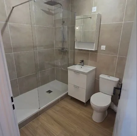 Appartement F2 proche centre ville UTC et gare