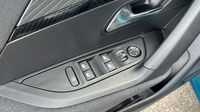 Peugeot 2008 1.2 100ch S&S Style — photo 33