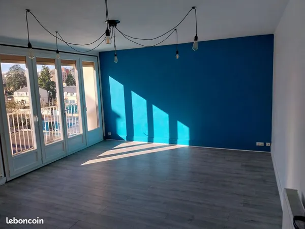 F1 Studio à louer