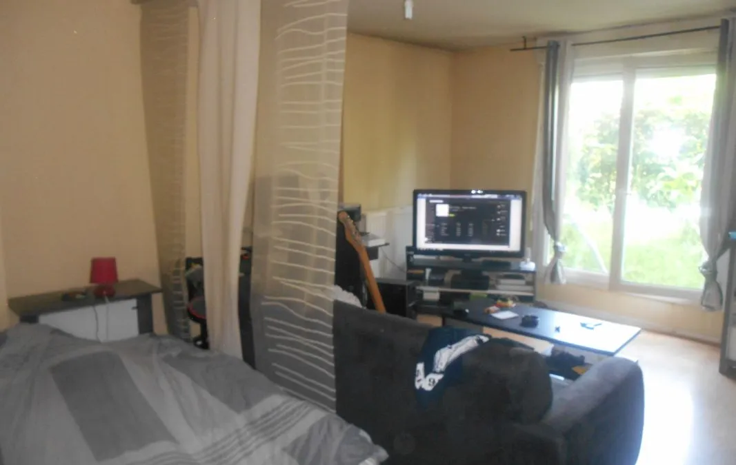 Photo 1