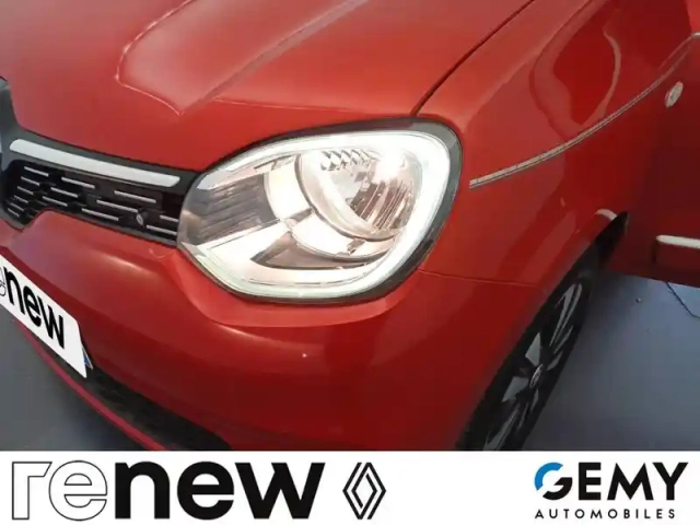 Renault Twingo iii e-tech — photo 31