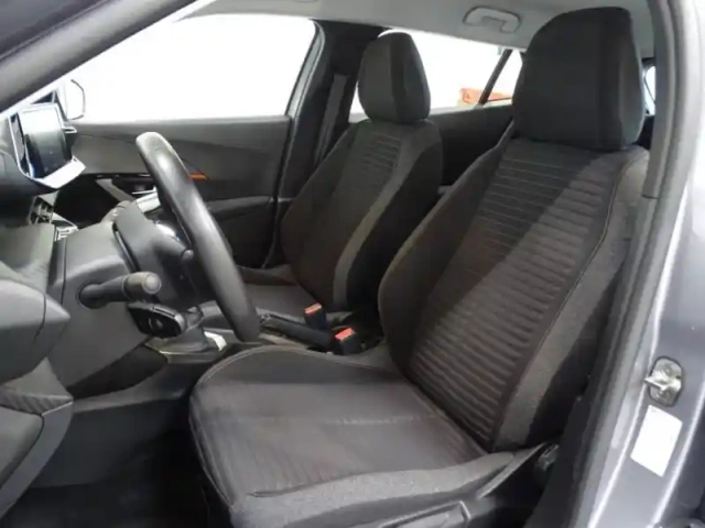 Peugeot 2008 1.2 puretech 100ch s&amp;s active business — photo 12